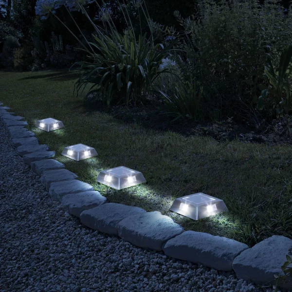 LED-es leszúrható / fali szolár lámpa - négyzet alakú, fém - hidegfehér - 10 x 10 x 2,5 (+11) cm Garden of Eden 11440D