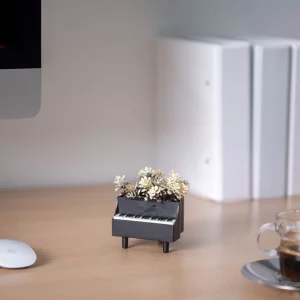 Műnövény dekoráció - zongora - 8 x 9 cm - 4 féle Vog und Arths 11855