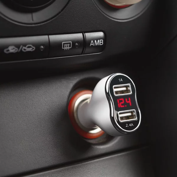 Autós szivargyújtó adapter - 2 x USB, feszültségmérővel és árammérővel - fehér MNC 55055WH