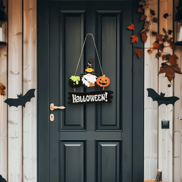 Halloween-i dekor fából - manó - akasztható - 24 x 15 cm Family 56553