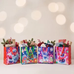 Christmas gift bag - iridescent - non-woven - 23 x 22 x 11 cm - 4 styles - 12 pcs / pack Bewello 58875